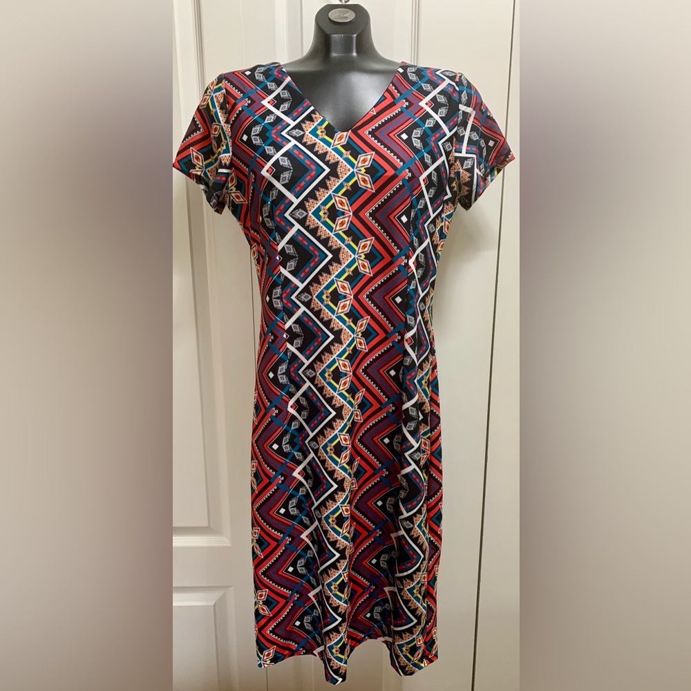 Smashed Lemon Geometric V-Neck Dress Sz 8 Lined Pull On MIDI Multi-coloured